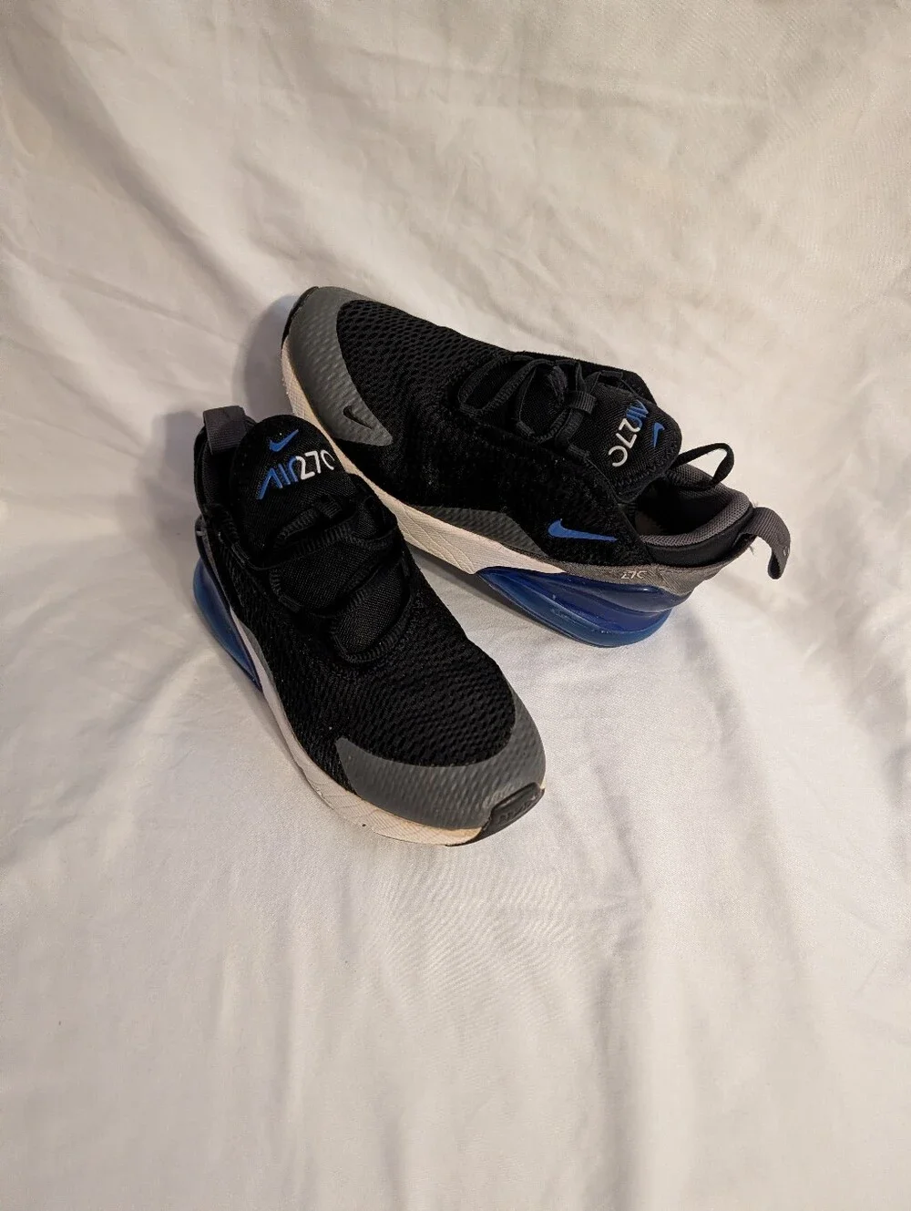 Nike Air Max 270, Size 13.5 Child